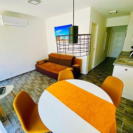 Lilac Apartman Балатонлелле Экстерьер фото